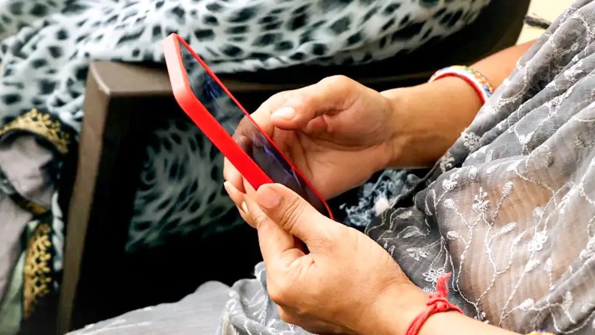 ಲವ್ವರ್‌ಗೆ ತಾಯಿಯ ಖಾಸಗಿ ಫೋಟೋ ರವಾನೆ: ತನಿಖೆ ವೇಳೆ ಪ್ರಿಯಕರನ ಮಾಸ್ಟರ್ ಪ್ಲ್ಯಾನ್‌ ಬಯಲು