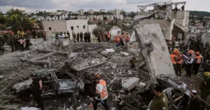 ಇರಾನ್‌ ಪ್ರತೀಕಾರ: ಇಸ್ರೇಲ್‌ಗೆ ನುಗ್ಗಿದ ಮಿಸೇಲ್, ಹಲವು ಕಟ್ಟಡಗಳು ಉಡೀಸ್, 9 ಮಂದಿ ಖಲ್ಲಸ್