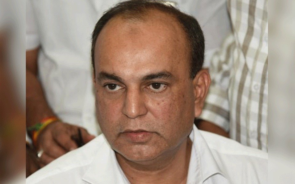 ಉದ್ಯಮಿ ಬಿ ಎಂ ಫಾರೂಕ್ ಅವರಿಗೆ ಗೌರವ ಡಾಕ್ಟರೇಟ್